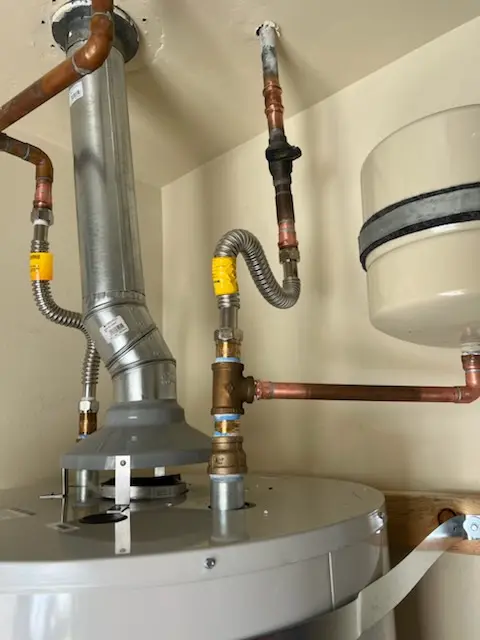 Water heater installation and plumbing repair in Saint Hedwig